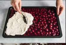 Omas Schwarzwälder vom Blech, woow macht süchtig!