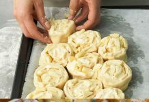 Sie brauchen 5 Äpfel und 100g Naturjoghurt für die Apfelschnecken