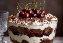 Schwarzwälder Weihnachts-Trifle