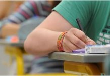 1100 Lehrer schreiben Brandbrief: Immer mehr Kinder können nicht alleine auf Klo