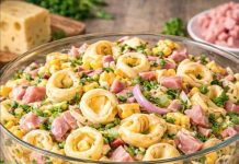 Tortellinisalat, herzhaft und immer der Star auf jedem Buffet