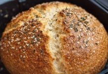 Schnelles Airfryer-Brot außen knusprig, innen fluffig, frischer geht’s kaum