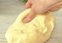 Rezept für Hefeteig ohne Aufgehen. 15 Minuten und fertig zum Backen
