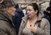 „Jeden Morgen war der Frau übel, und die Ärzte konnten die Ursache nicht finden – bis eines Tages im Bus ein älterer Goldschmied ihre Halskette bemerkte und leise sagte: ‚Wenn Ihnen Ihr Leben lieb ist, nehmen Sie diesen Anhänger sofort ab und tragen Sie ihn nie wieder.‘“