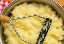 Das bestgehütete Geheimnis für cremiges Gourmet-Kartoffelpüree (Es ist KEINE Milch!)