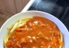 Makkaroni mit Tomatensoße und Jagdwurst