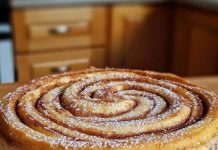 Zimtschnecken Käsekuchen mit 450 g Quark & in 30 Minuten zubereitet