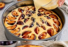 Zwetschkenkuchen mit Topfenguss